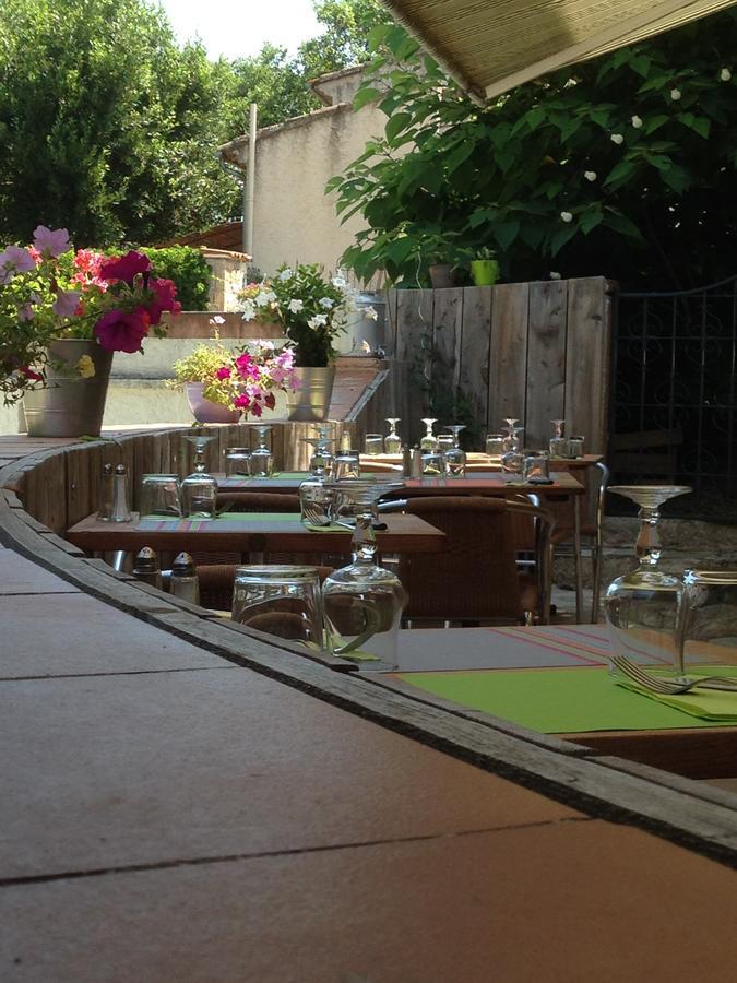Hotel Lou Cigaloun Saint-Antonin-du-Var Exterior foto