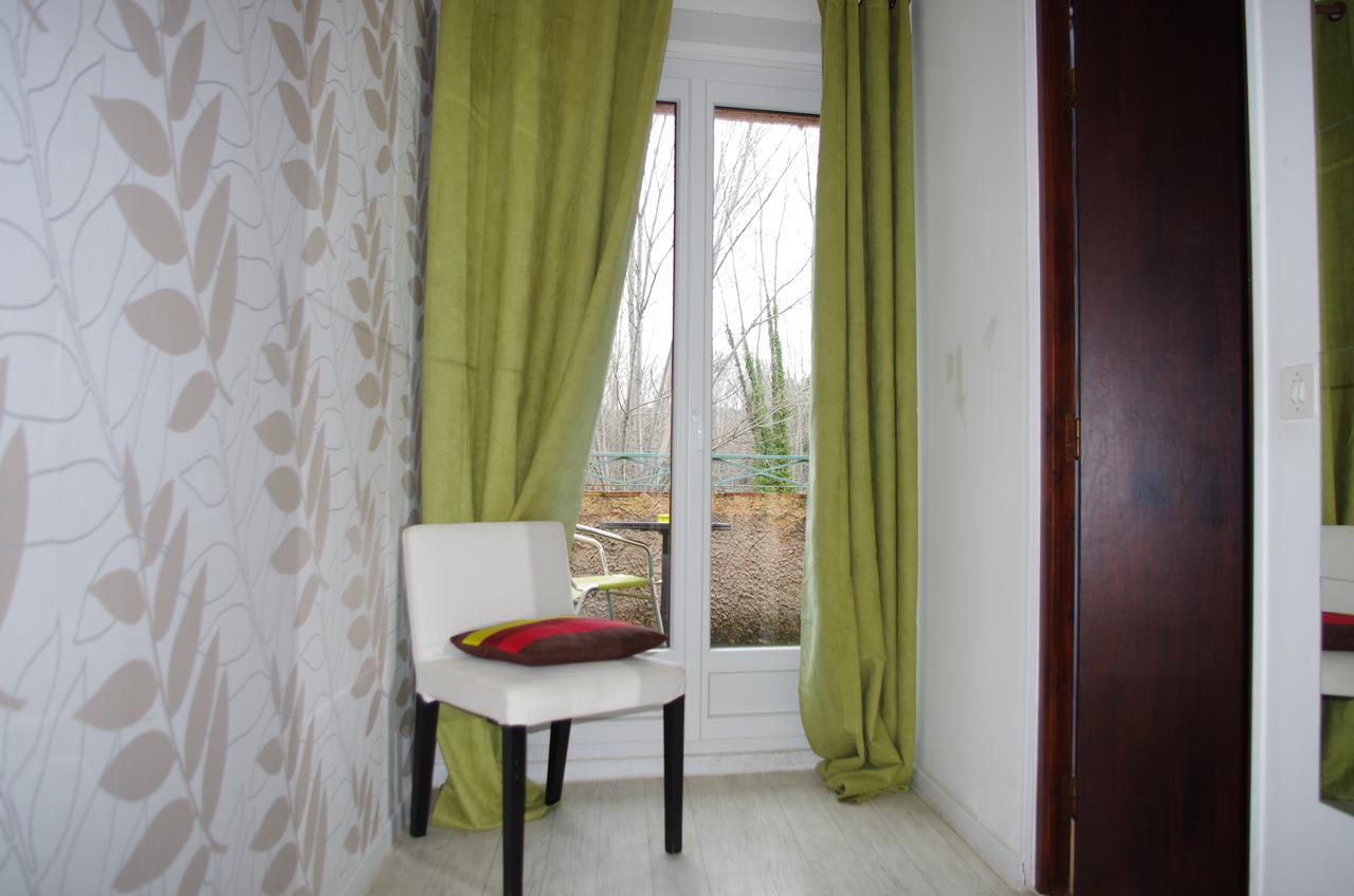 Hotel Lou Cigaloun Saint-Antonin-du-Var Exterior foto